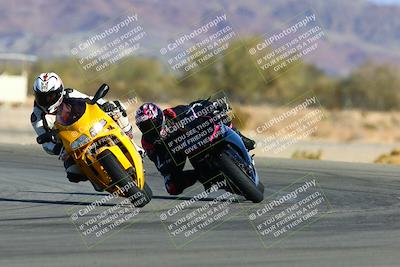 media/Jan-09-2022-SoCal Trackdays (Sun) [[2b1fec8404]]/Turn 14 (10am)/